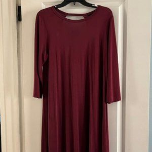 Bobeau Knee-Length Dress w/Keyhole Upper Back, Large